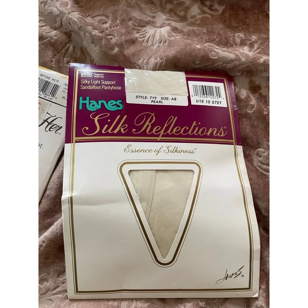 Vintage NWT 80s Pantyhose – Size Medium – Set of 2 – Retro Hosiery‎